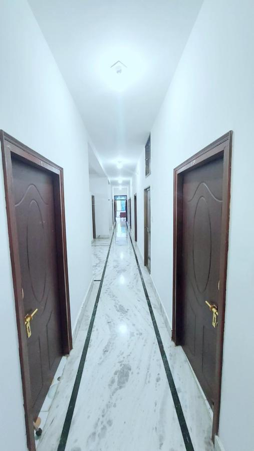 Nilam Guest House بود جايا المظهر الخارجي الصورة